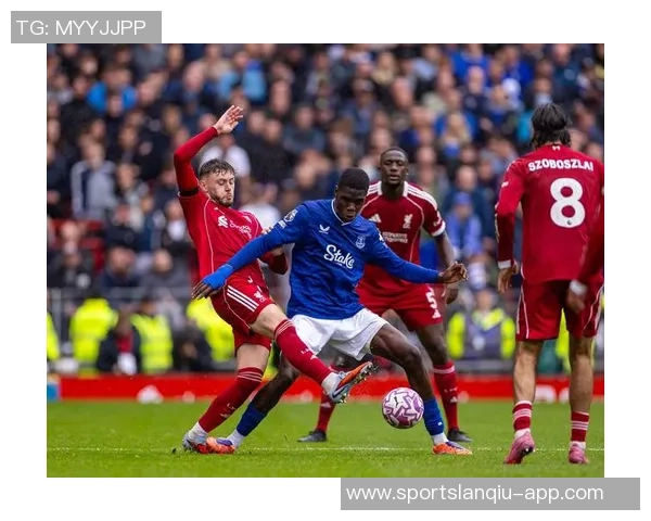 赫拉芬贝赫强调利物浦需展现从容应对利兹联比赛的能力与决心